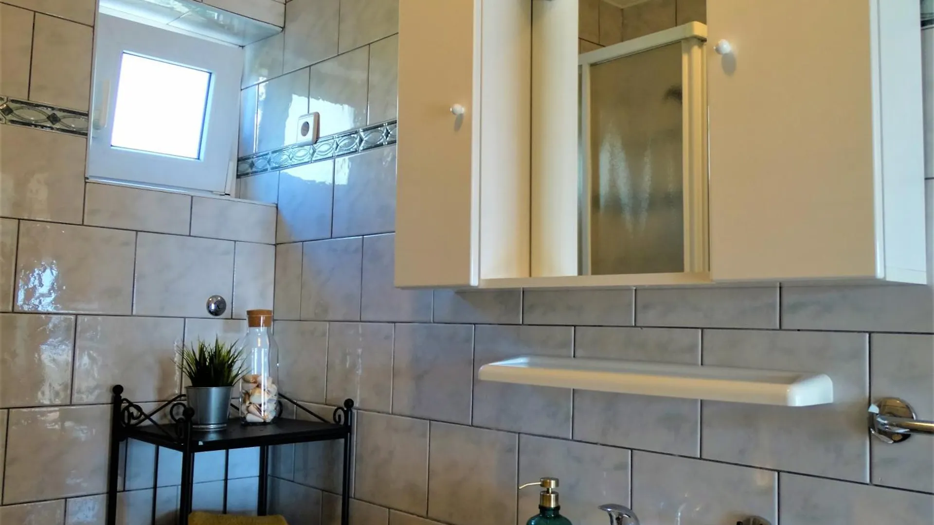 Apartmani Crikvenica 30057 - Gasparac