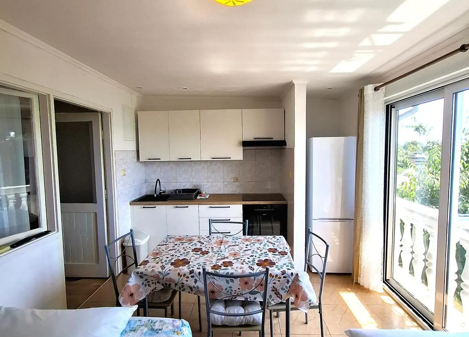 Apartment Apartmani Crikvenica 30057 - Gasparac